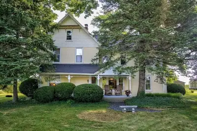 Image de Cheerful Farmhouse near Saugatuck & Wineries