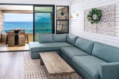 Image de Luxury Oceanfront Penthouse in Maui – Breathtaking Views, 3 Bedrooms in Paradise