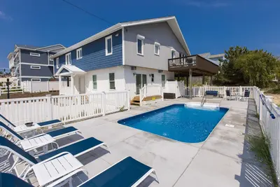 Image de Oceanside beach house w/game room, pool & W/D
