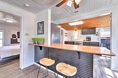 Image de Idyllic Fayetteville Home - Walk to Ua Campus!