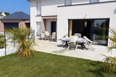 Maison familiale récente  à 2kms de la plage