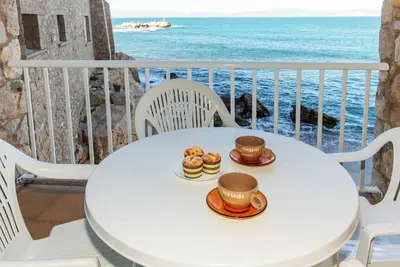 Image de Confortable appartement pour 5 personnes avec Tv et terrasse