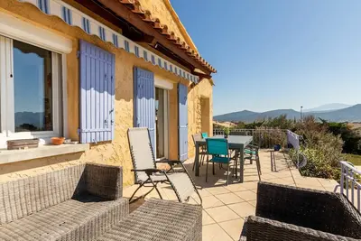 Image de Maison de vacances privée avec climatisation, piscine privée, Wifi, Tv, terrasse, parking