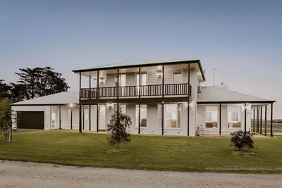 Image de A Beautiful 90 acre property just outside Barwon Heads