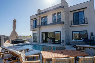 Image de Birdie On The 8th | Private Pool/Hot Tub
