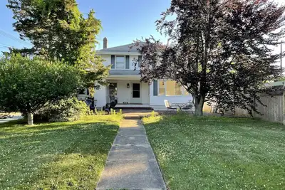 Image de Spring Lake - 5 Bedrooms. Walk to Town, Beach & Train
