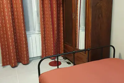 Image de Avignon festival 300m. South ramparts beautiful P2 furnished 4 pers. on the ground floor