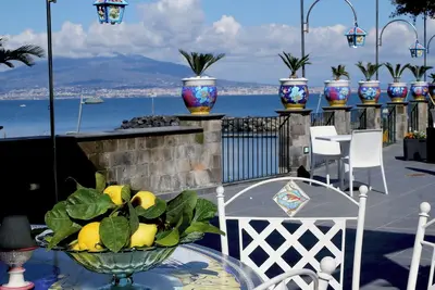 Image de Villa de Luca - terrace with jacuzzi by the sea