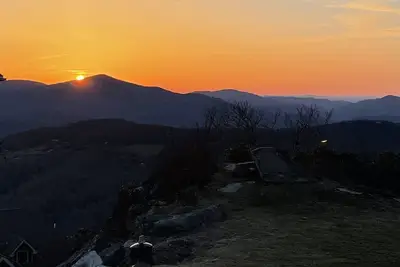 Image de Mountain View Retreat - Unforgettable Sunsets and Lifelong Memories