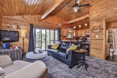 Image de New! Charming cabin on Cisco Chain of Lakes