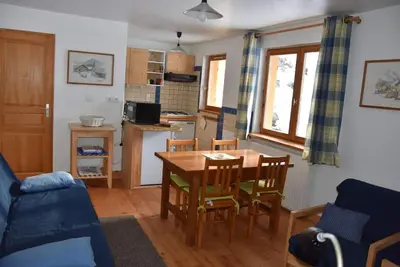 Image de Rez-de-chaussée, terrasse, parking, télévision, casier à ski, 54m², Pralognan-la-Vanoise