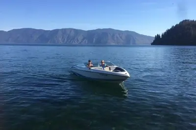 Image de Waterfront Home-Great Boating\/Fishing\/Beach. Mountain Views, close to Sandpoint