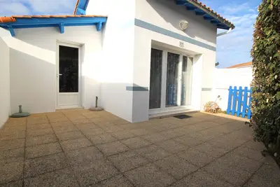 Image de House with terrace, la Grière, 400 m from the beach and 100 m from the shops