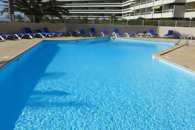 Image de Canet plage studio avec piscine vue mer accès direct à la plage