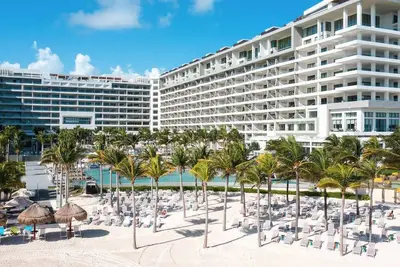Image de Garza Blanca - Christmas in Paradise - 2 Bdrm Suite Sleeps 6