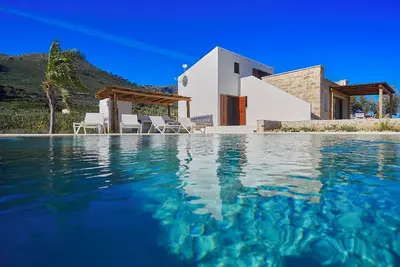 Image de Www. Baglioridisicilia. Com - March\/April Offers - Discover Our Villas With Pool