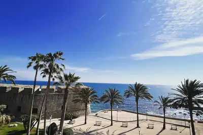 Image de Antibes vue mer proche Ilette - 4 Couchages - Parking