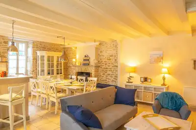 Image de Maison de Village rénovée en 2022 - Centre du Village