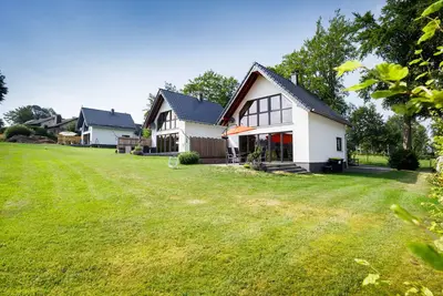 Image de Red vacation home Holiday homes Gehlen Monschau Eifel High Fens