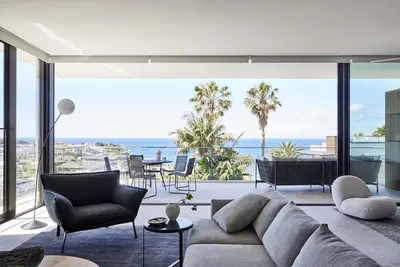 Image de Luxe Retreat - Pool, Spa, Sauna, Gym & Cinema