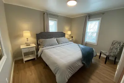 Image de Entirely renovated super ranch!