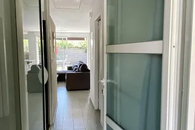Image de Séjour inoubliable en bord de mer - Villa avec jardin et parking