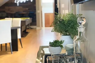 Image de Luxury Penthouse in Downtown with private parking next to Jx Event Venue