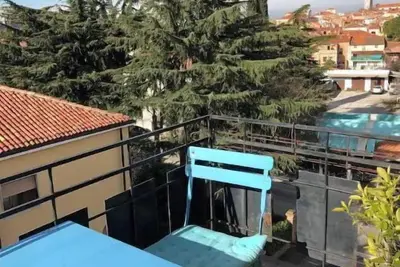 Image de Comfy flat with a splendid view - 10 min walk from beach!