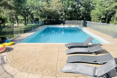 Image de Unique Secluded 1-bedroom apartment w\/ pool