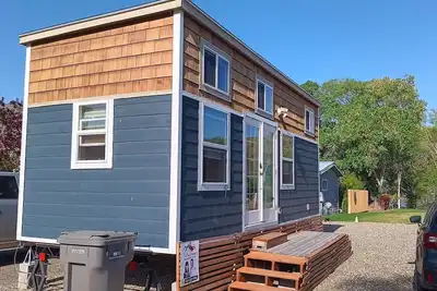 Image de Gorgeous Tiny House in Sunland Estates near The Gorge, on the Columbia river!