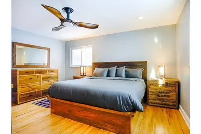 Image de Spacious Hillside Oasis in Dt Fayetteville ★ Nrg
