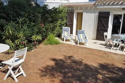 Image de Proche commerces, spacieux pavillon T3 climatisé avec jardin - 6vg490