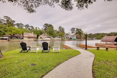 Image de Grills & Boat Dock: ‘Comfy Cove’ on Lake Conroe
