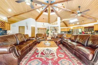 Image de Classic Sedona home with washer/dryer & amazing mountain views