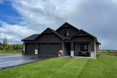 Image de New Donnelly Cabin w\/ Hot Tub, Near Lake Cascade!