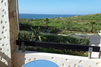 Image de Appartement tout confort, sur le golf et face à l'océan