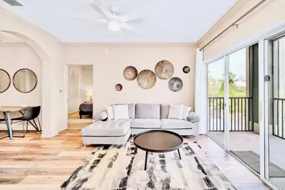Image de Upstay 2br Condo w Pool/Hot Tub—Near Disney