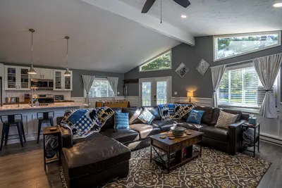 Image de MountainTime Lodge at Towamensing Trails -Hot Tub - Fire Pit - Dog Friendly