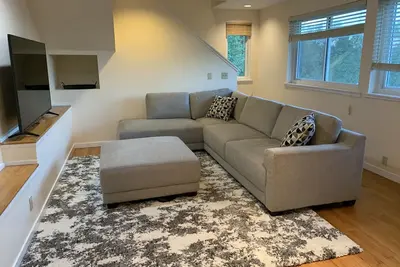 Image de Quiet retreat in the hills of Marin View