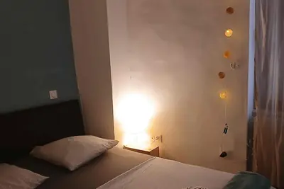 Image de appartement de charme au coeur de la nature, proche de la mer