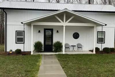 Image de White Gables is nestled in the Cumberland Plateau…come relax!