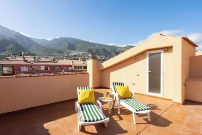 Image de Home2Book Stunning Apartment Candelaria, Terrace