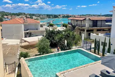 Image de Portoheli Villa Downtown, Pool & Port view
