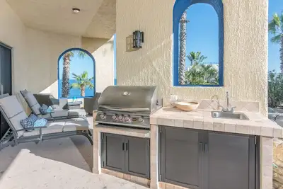 Image de New! Ocean Views, Perfect Location, Great Amenities