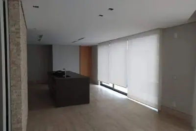 Image de I'm renting a house in the Pampulha area.