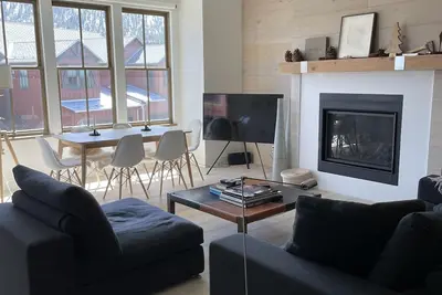 Image de Modern and light mountain getaway