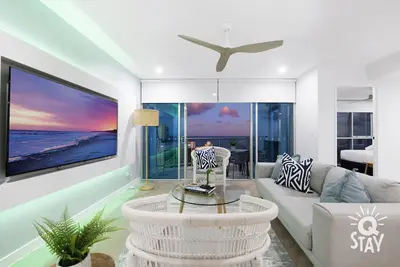 Image de Chevron – 3 Bed Executive Sub Penthouse Ocean View