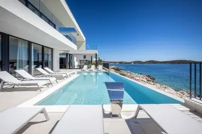 Image de Maison de vacances Rogoznica pour 1 - 10 personnes avec 5 chambres à coucher - Maison de vacances