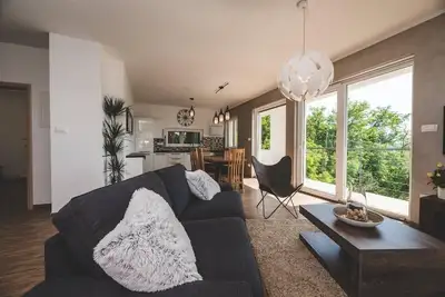 Image de Maison de vacances Jadranovo pour 1 - 8 personnes avec 4 chambres à coucher - Maison de vacances