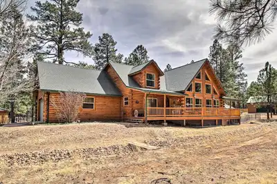 Image de Family Game Room: Spacious Overgaard Cabin